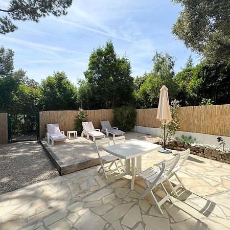 Appartement 1Ch Avec Terrasse Et Jardinet A 400M De La Plage Cavalaire-sur-Mer Eksteriør bilde